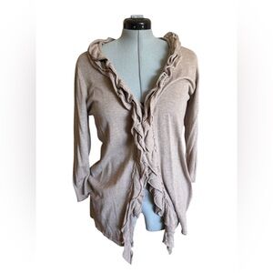 3/$18 Beige Ruffle Cardigan Sweater- New York & Company- Women’s L